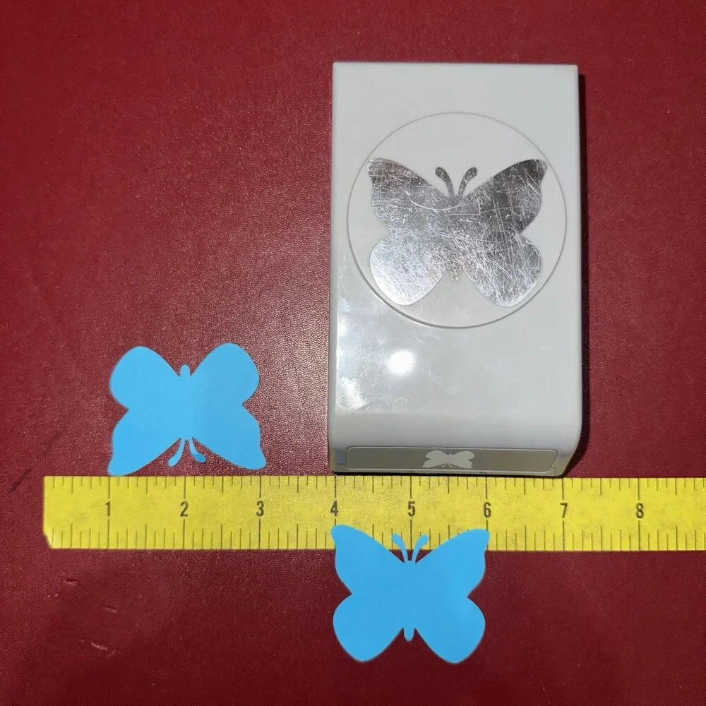 EK Success Paper Punch Large Butterfly Crafts Scrapbook Hole Craft EUC Insect